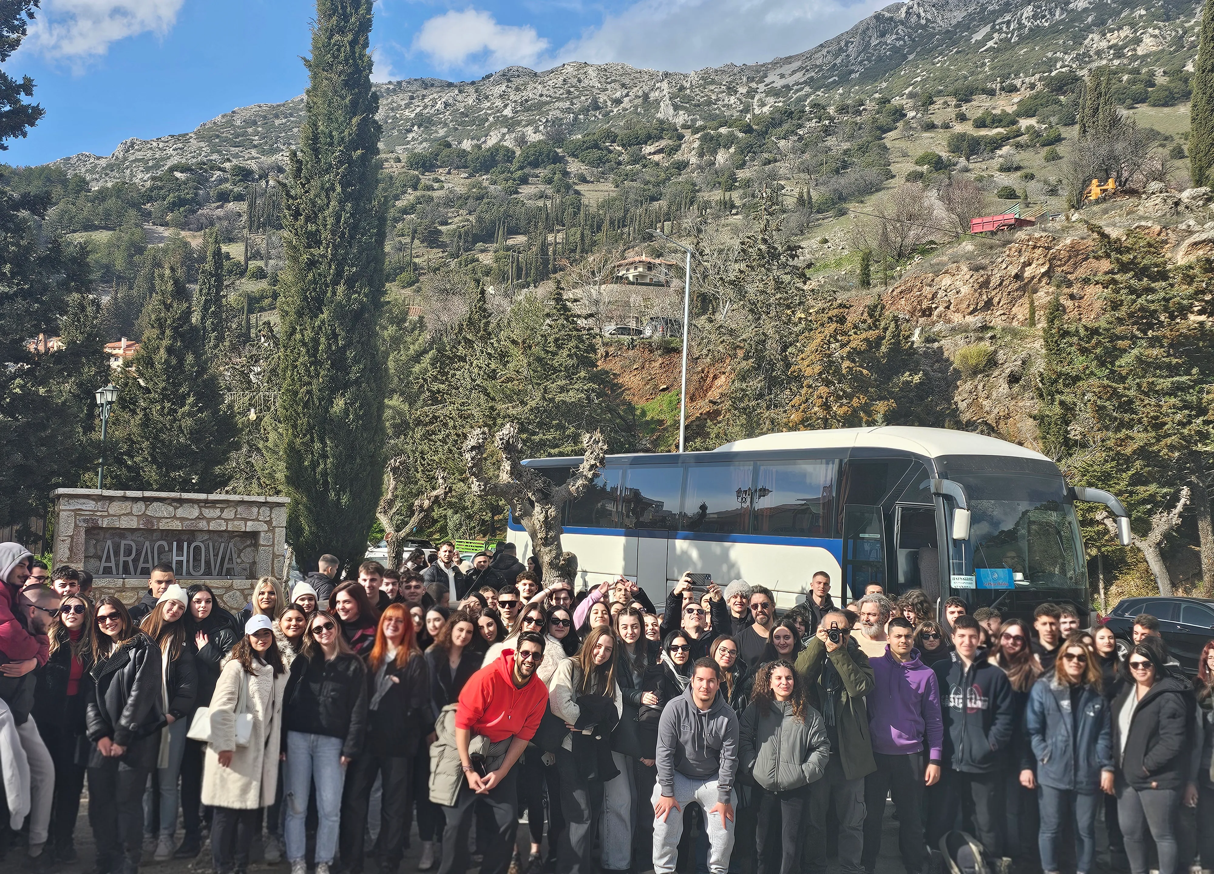 Οι μαθητές του φροντιστηρίου Πυρφόρος στην Αράχωβα